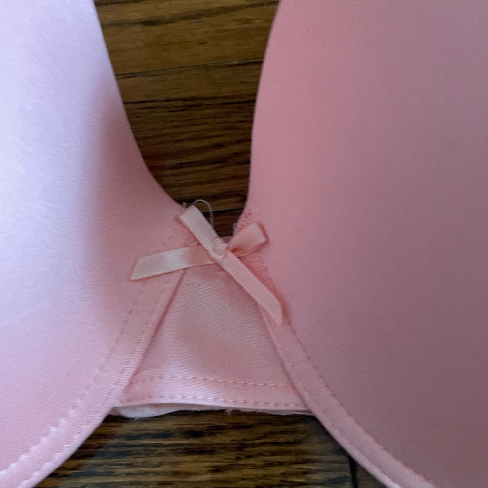 Just be… 42C Basic Pink Bra - Picture 3 of 6